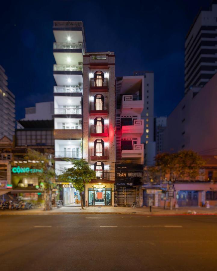 Heritage Boutique Sierra Legend Nha Trang Buitenkant foto